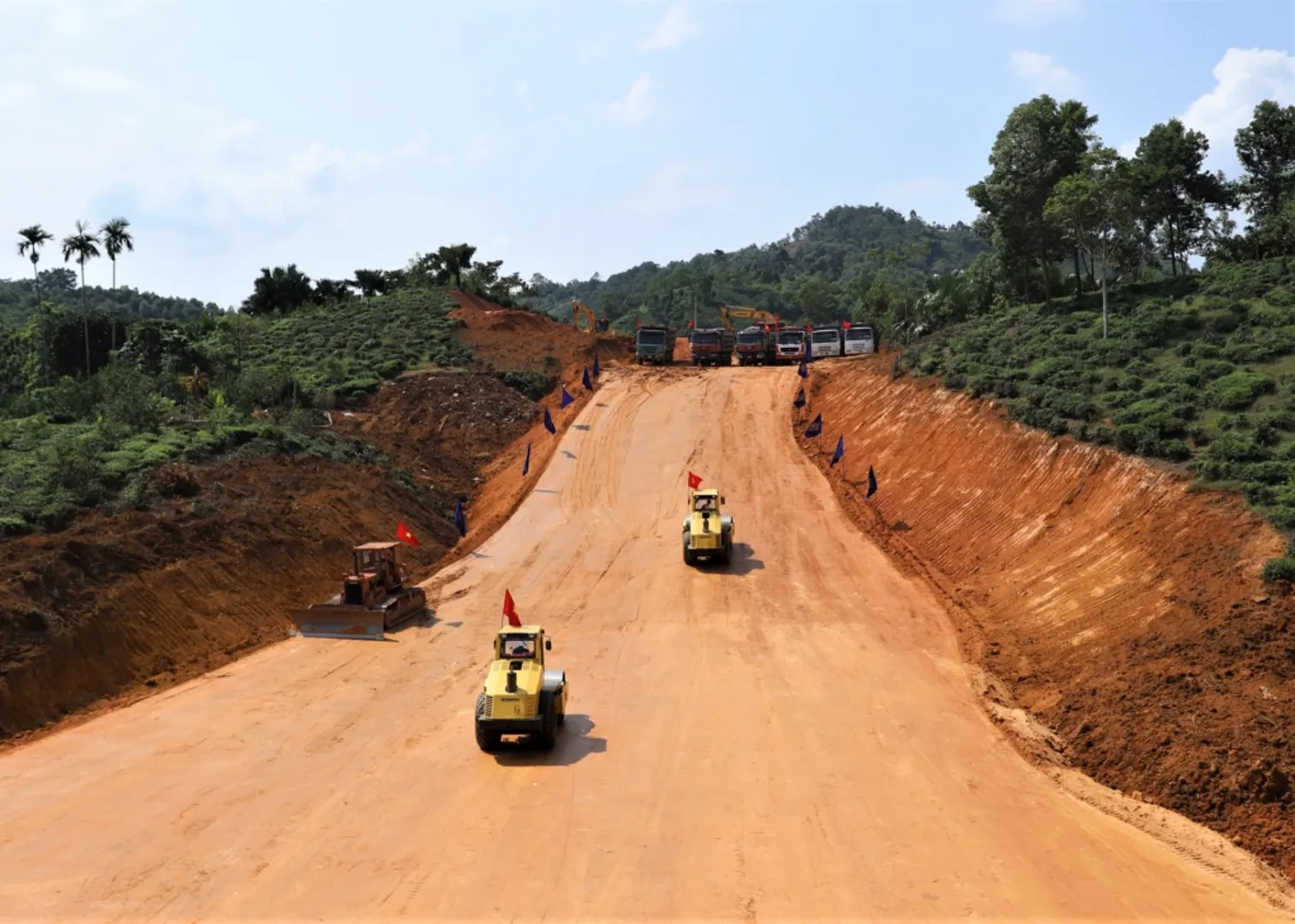 Khởi công 105 km cao tốc Hà Giang -  Tuyên Quang