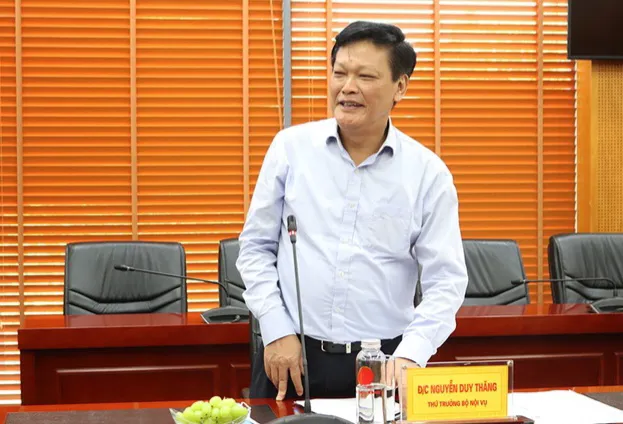 Kéo dài thời gian giữ chức vụ Thứ trưởng Bộ Nội vụ
