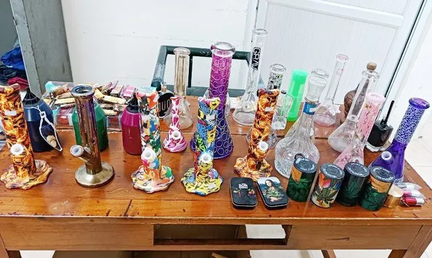 Triệt phá tụ điểm sử dụng cần sa núp bóng quán cà phê ở Hà Đông