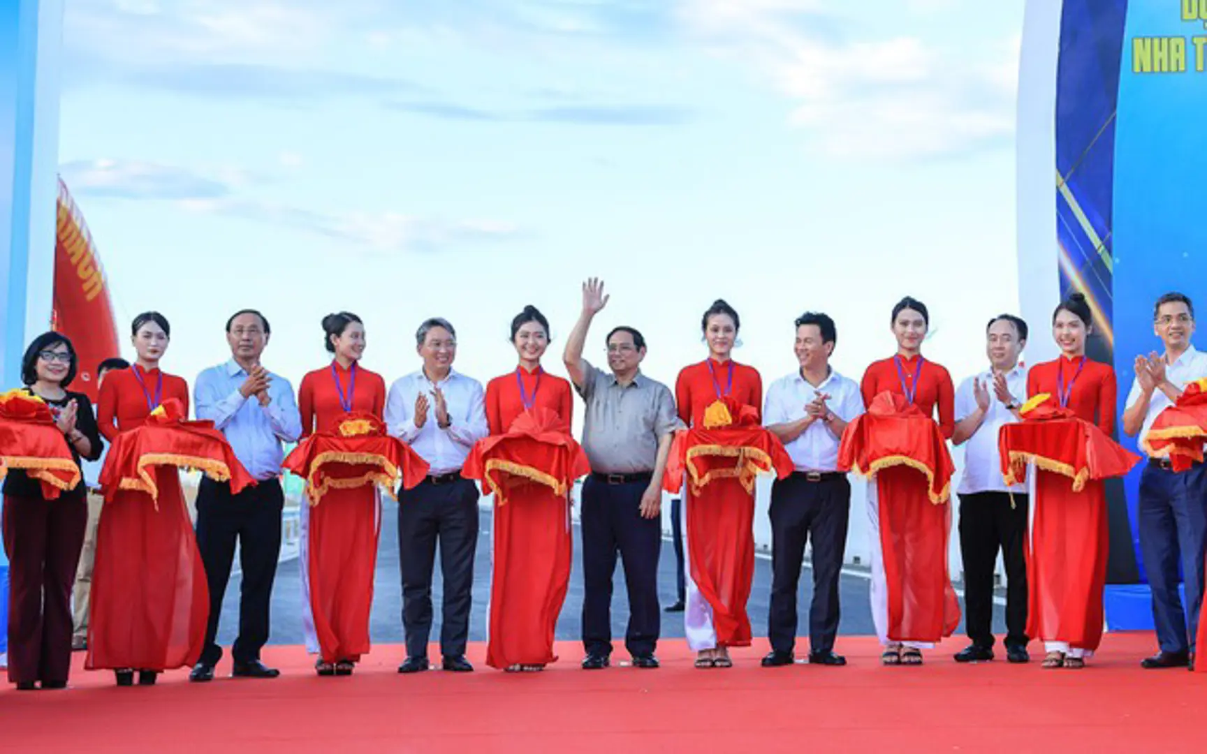 Chính thức khánh thành cao tốc Nha Trang- Cam Lâm và Vĩnh Hảo - Phan Thiết