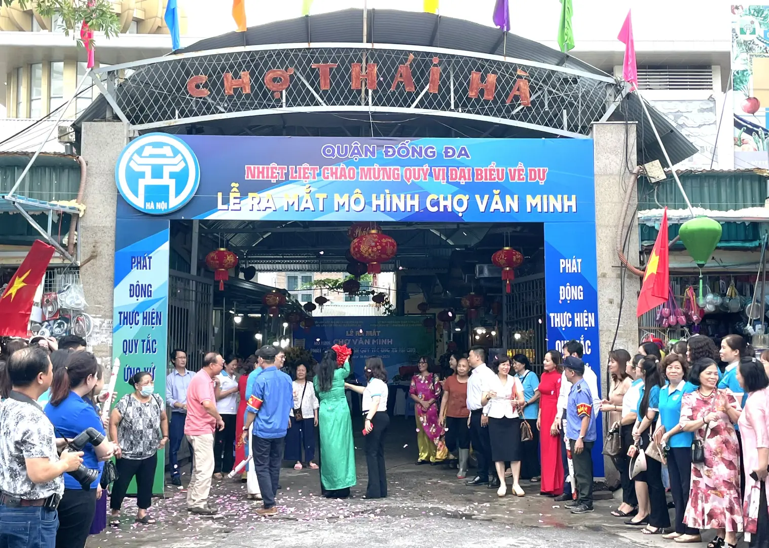 Quận Đống Đa ra mắt Mô hình “Chợ văn minh”