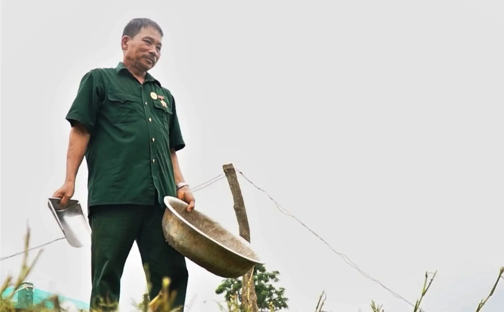 Với nỗ lực phi thường, cựu chiến binh mắc bệnh ung thư vươn lên thoát nghèo