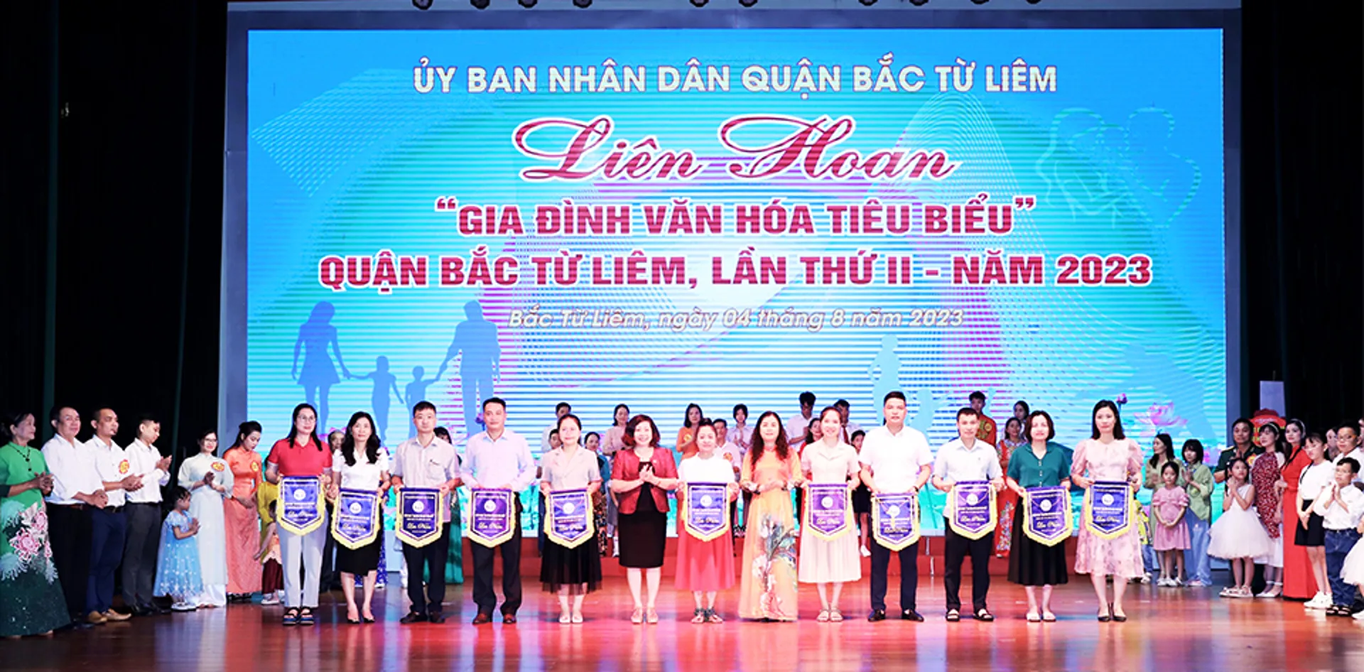 Khơi dậy phong trào xây dựng gia đình văn hóa thiết thực, hiệu quả