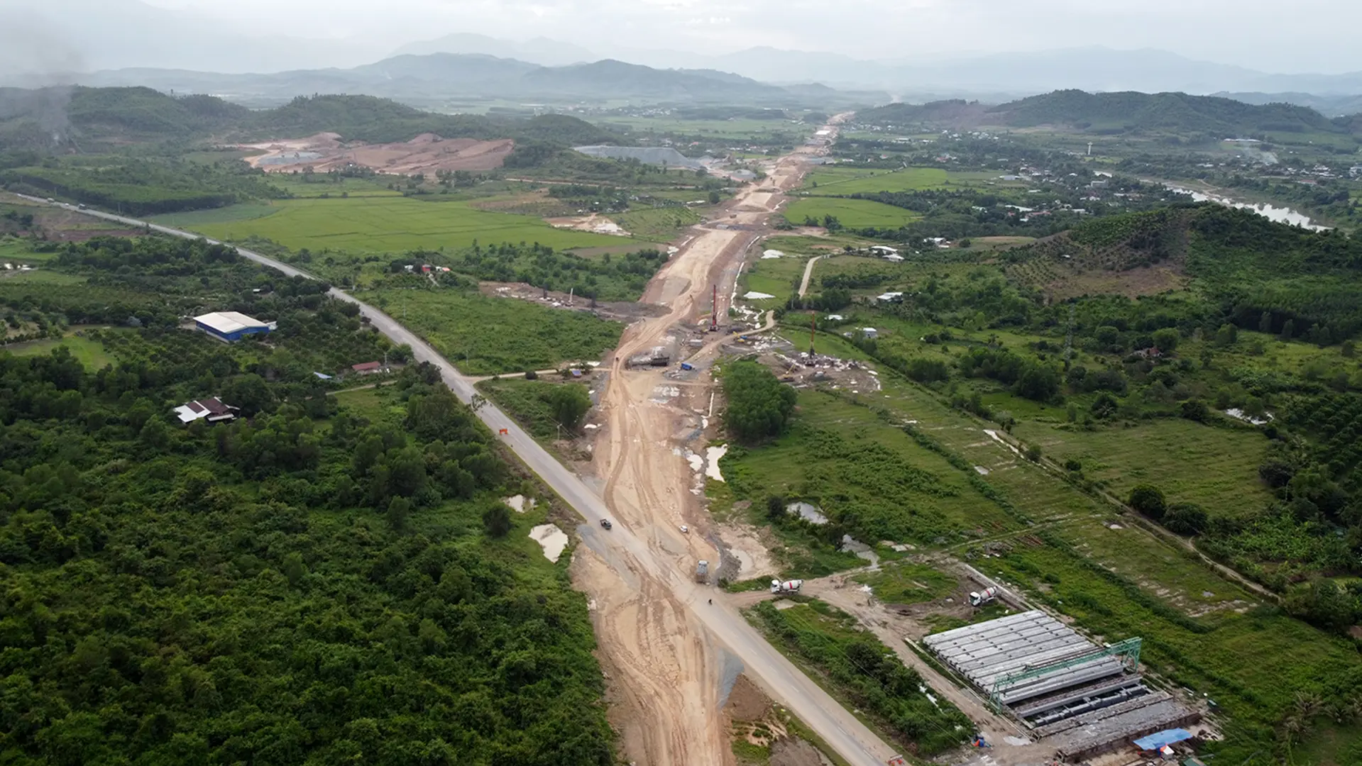 Khánh Hòa: Đẩy nhanh tiến độ triển khai cao tốc Vân Phong - Nha Trang