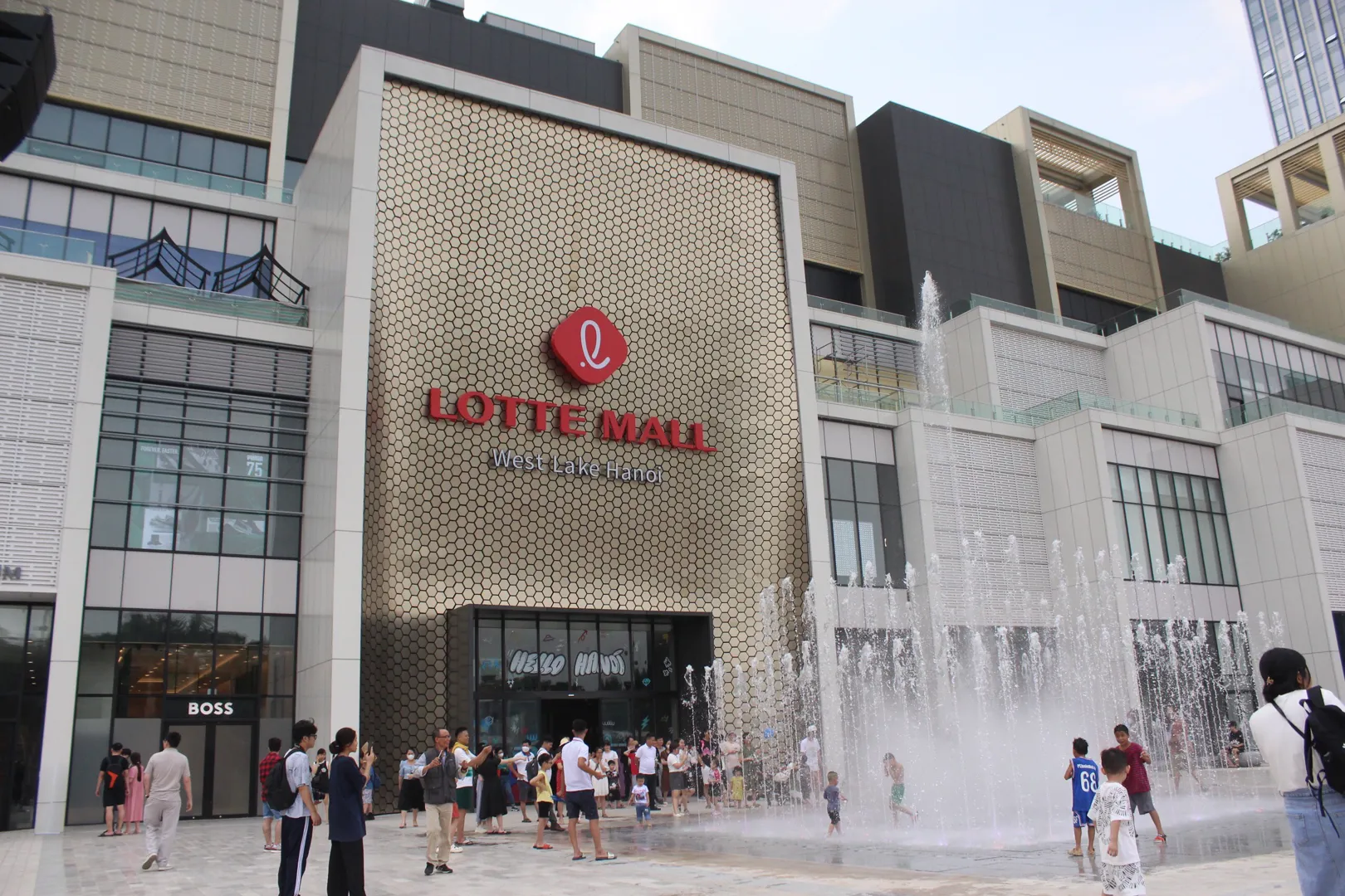 Lotte Mall Tây Hồ  sẽ là điểm check in hot nhất của giới trẻ Hà Nội