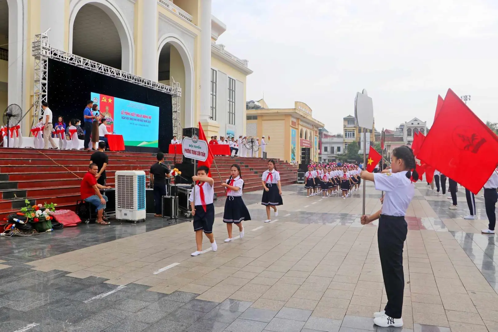 Rộn ràng Ngày hội thiếu nhi vui khỏe 2023 tại thị xã Sơn Tây