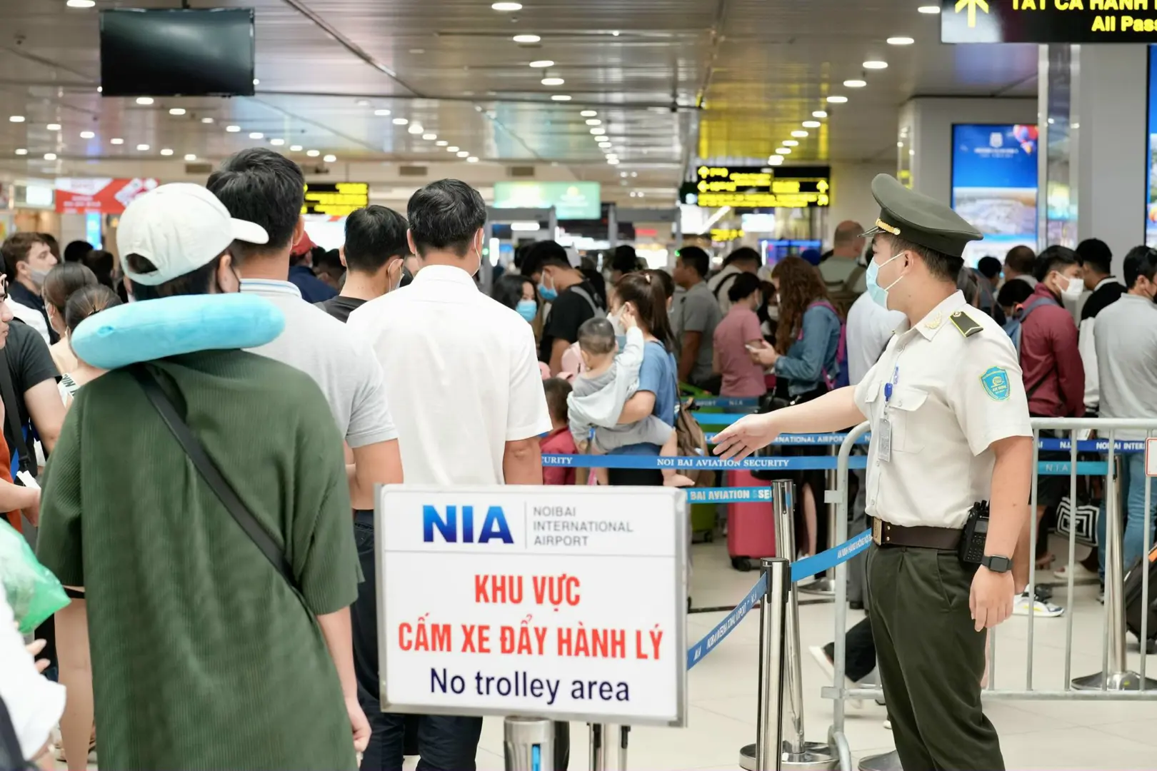 Chỉ đạo nóng về công tác đảm bảo an ninh hàng không