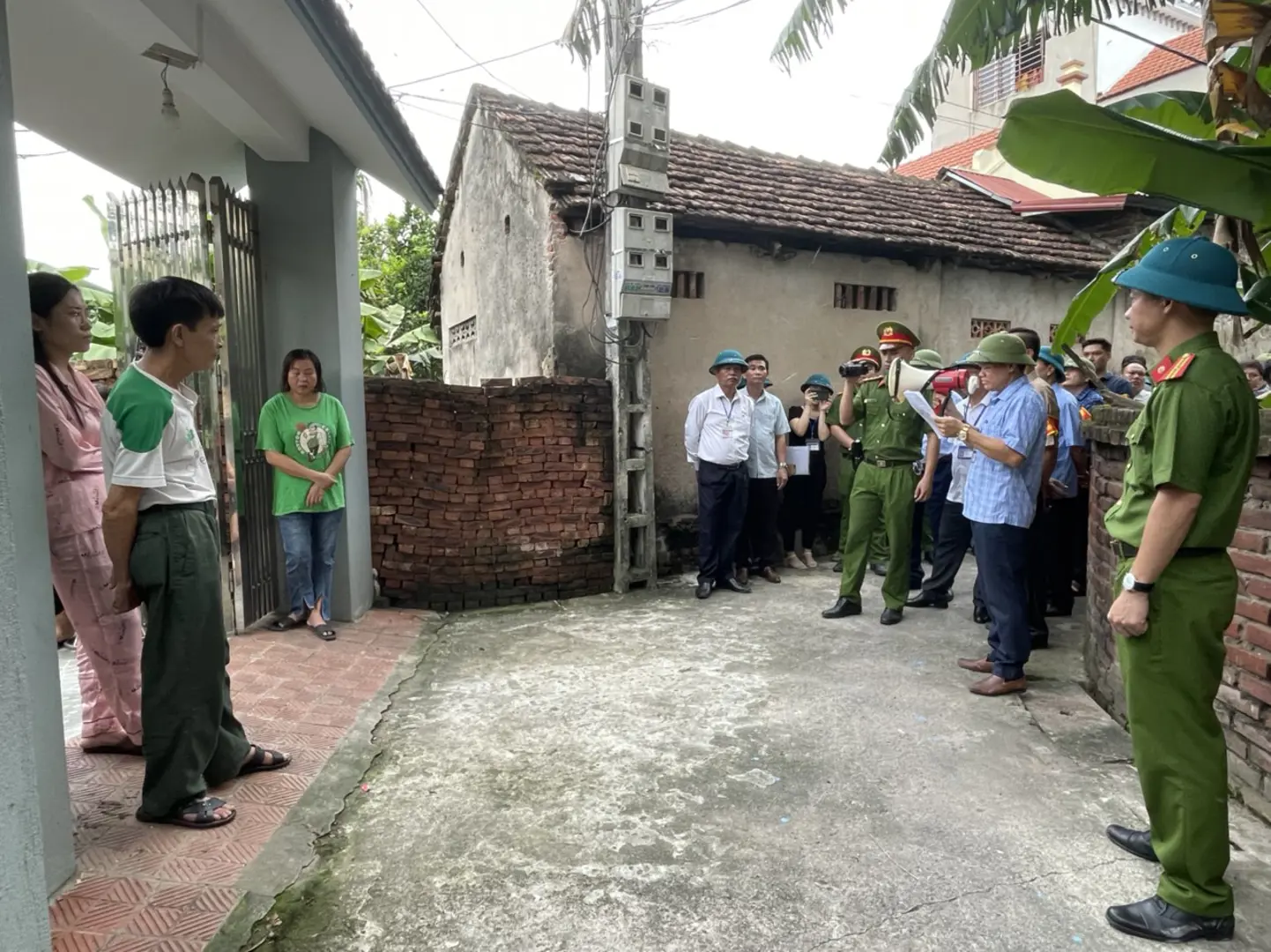 Huyện Thường Tín cưỡng chế công trình vi phạm của ông Trần Đình Chén