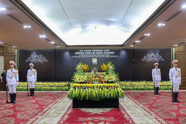 Lãnh đạo Đảng, Nhà nước viếng Phó Thủ tướng Lê Văn Thành