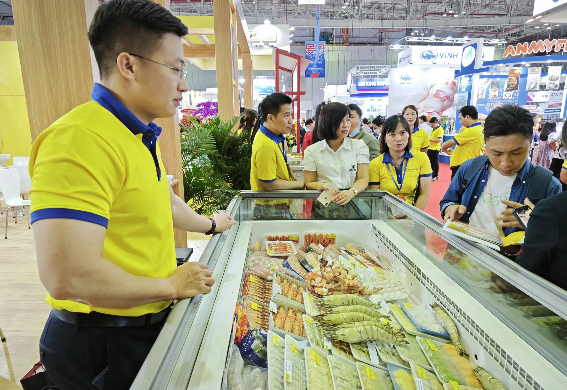Ngành tôm đối mặt với khó khăn kéo dài