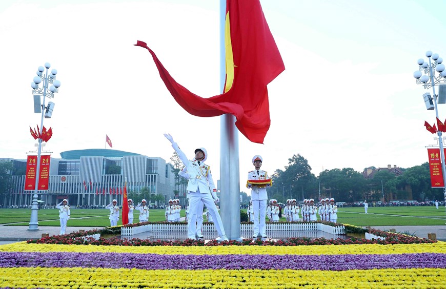 Lễ Thượng cờ trên Quảng trường Ba Đình trong những ngày Thu lịch sử