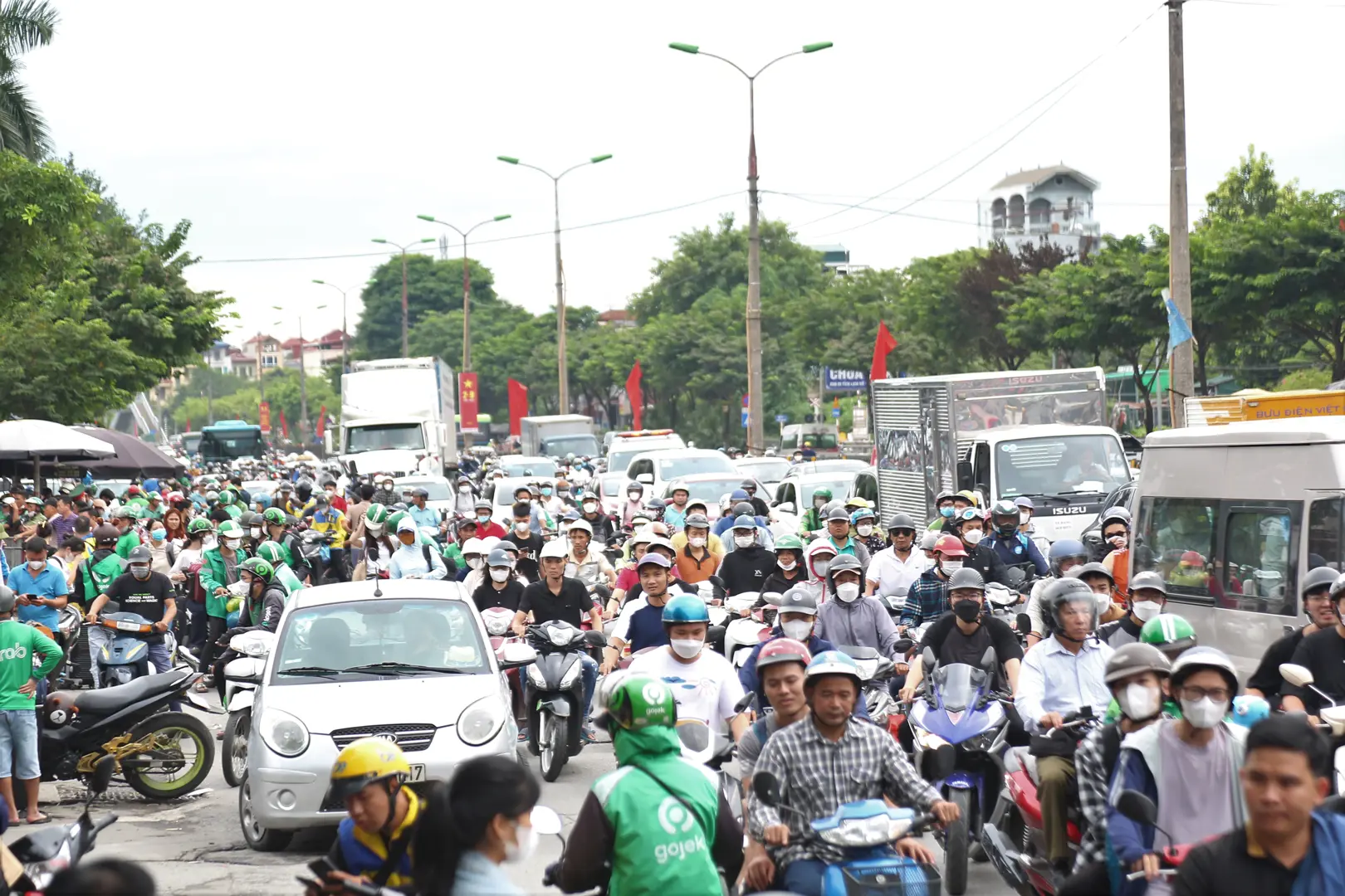 Giao thông Hà Nội thuận lợi ngày cuối kỳ nghỉ lễ