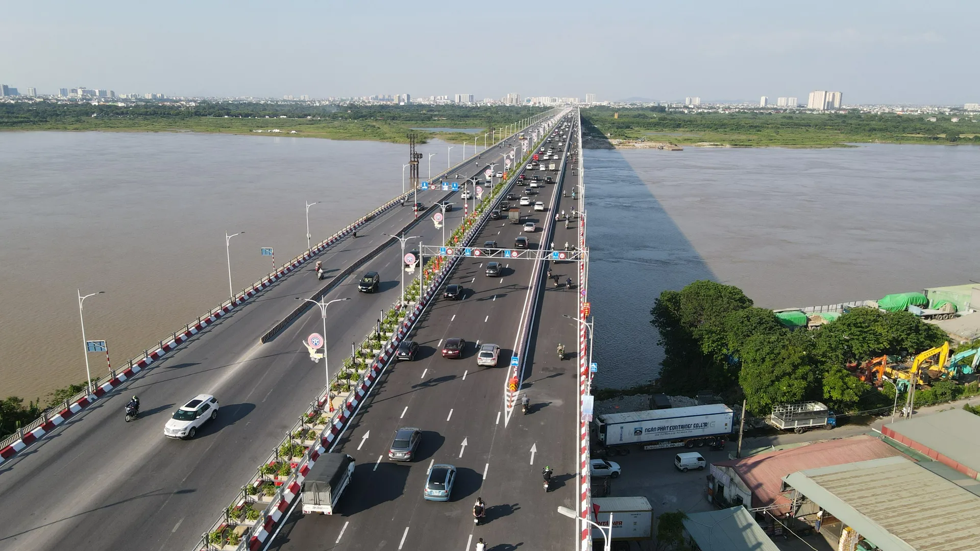 Tin tức tổng hợp hấp dẫn nhất trên báo in ra ngày 12/9/2023