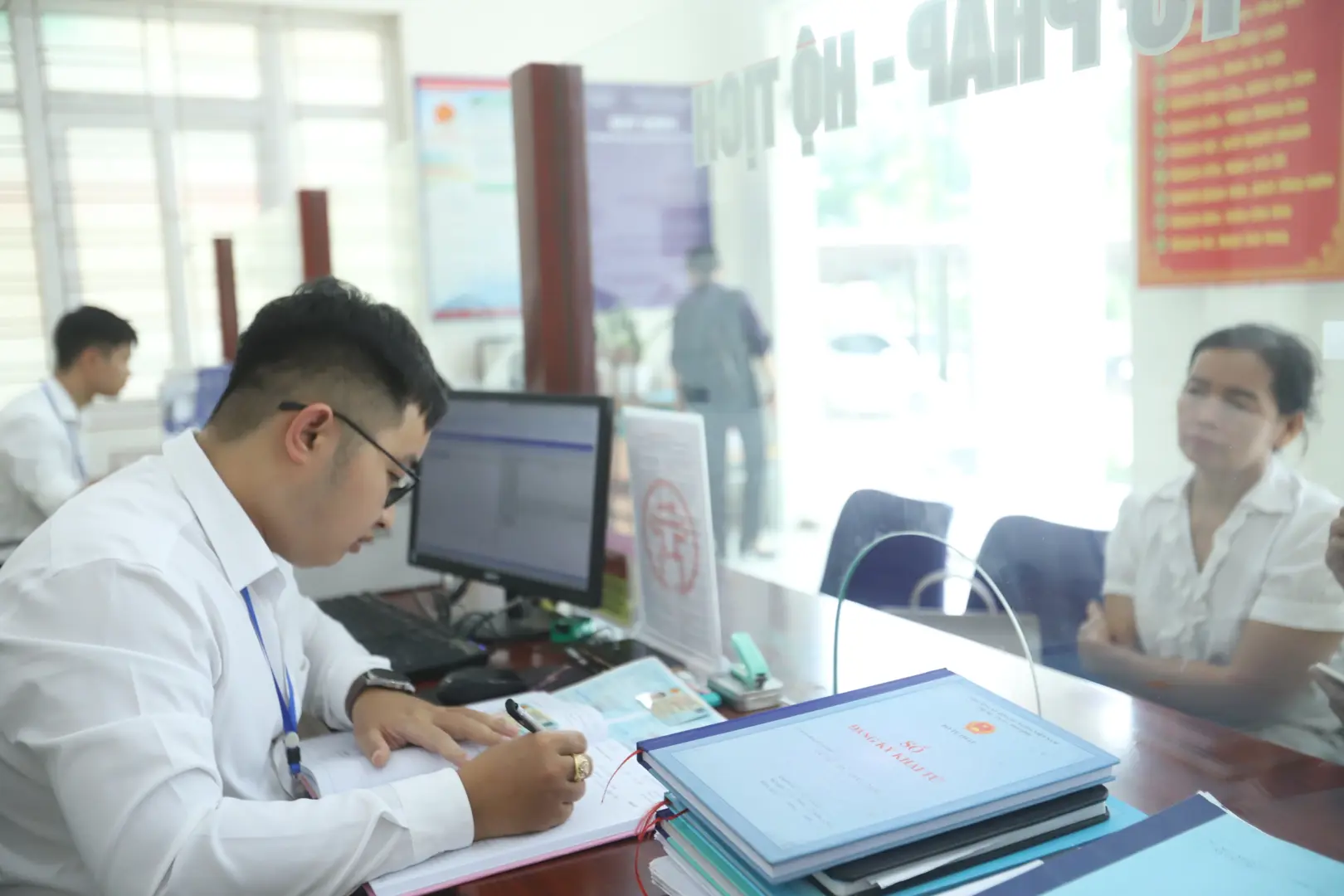 Quy tắc ứng xử góp phần xây dựng người Hà Nội thanh lịch, văn minh