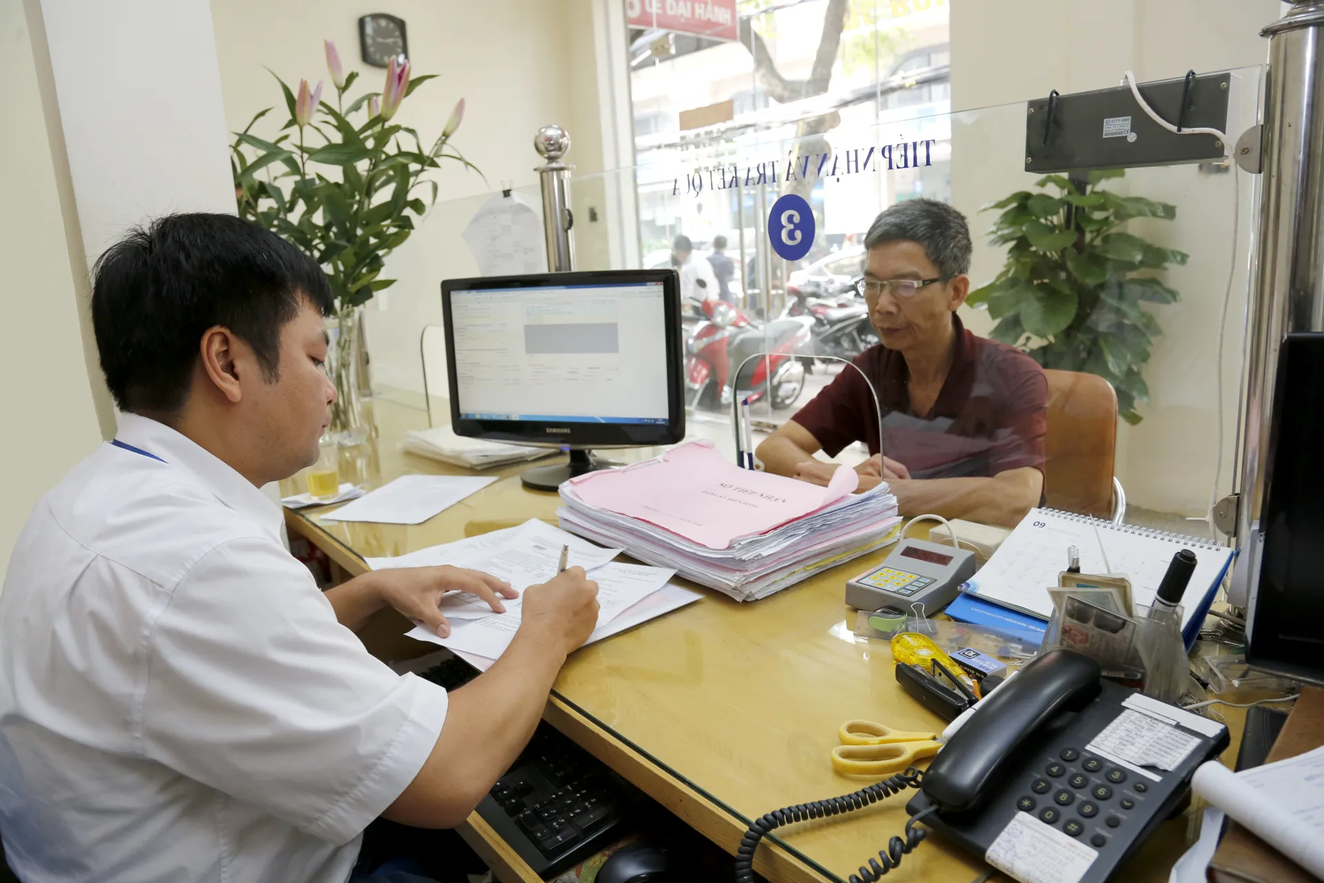 Tin tức tổng hợp hấp dẫn nhất trên báo in ra ngày 13/9/2023