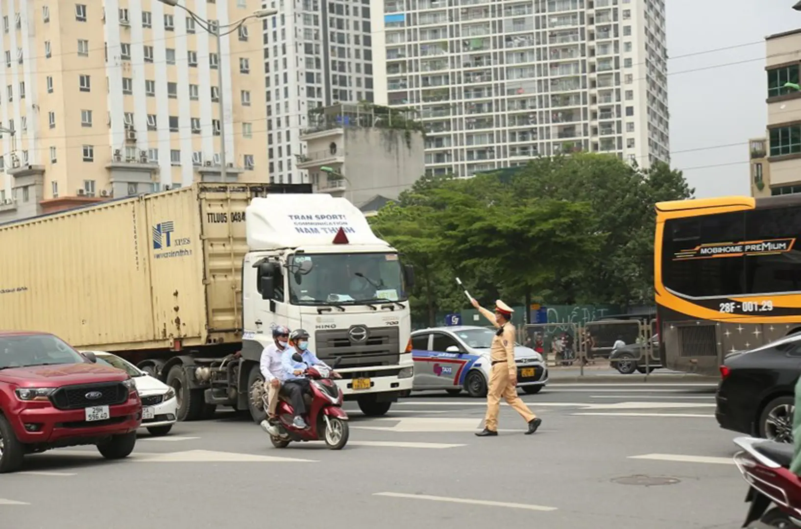 Toàn dân tham gia phát hiện, cung cấp thông tin vi phạm trật tự ATGT