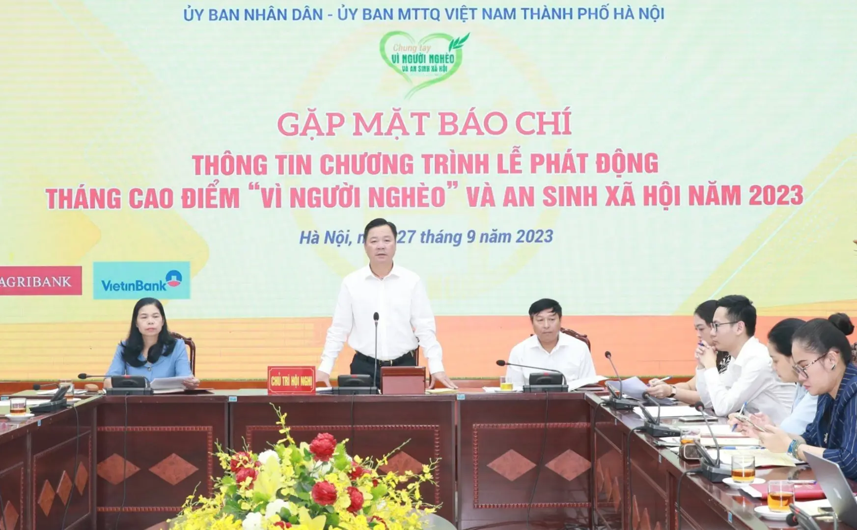 Hà Nội thực hiện hỗ trợ hộ nghèo: Không phải “cứ có gì hỗ trợ đó”