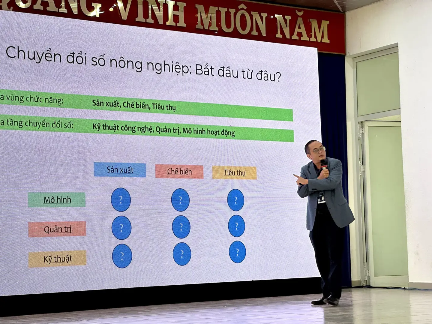 Nông dân phải sẵn sàng khai thác nền tảng số