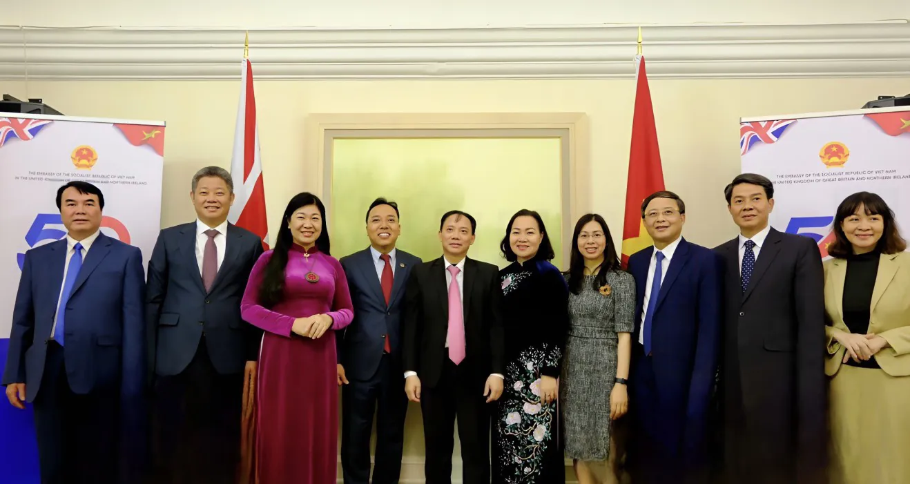 Đoàn đại biểu Thành phố Hà Nội thăm, làm việc tại Vương quốc Anh