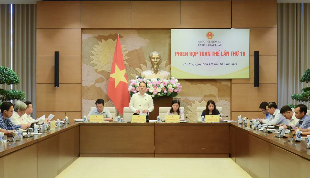 Sửa Luật Thủ đô để Hà Nội phát triển xứng tầm