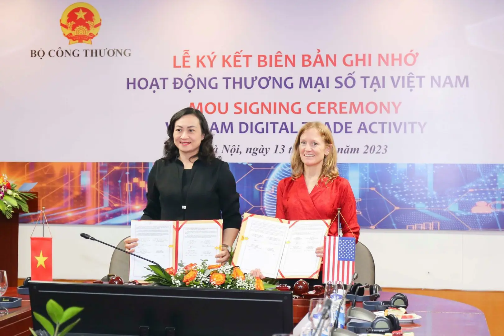 Bộ Công Thương và USAID ký biên bản ghi nhớ hoạt động thương mại số