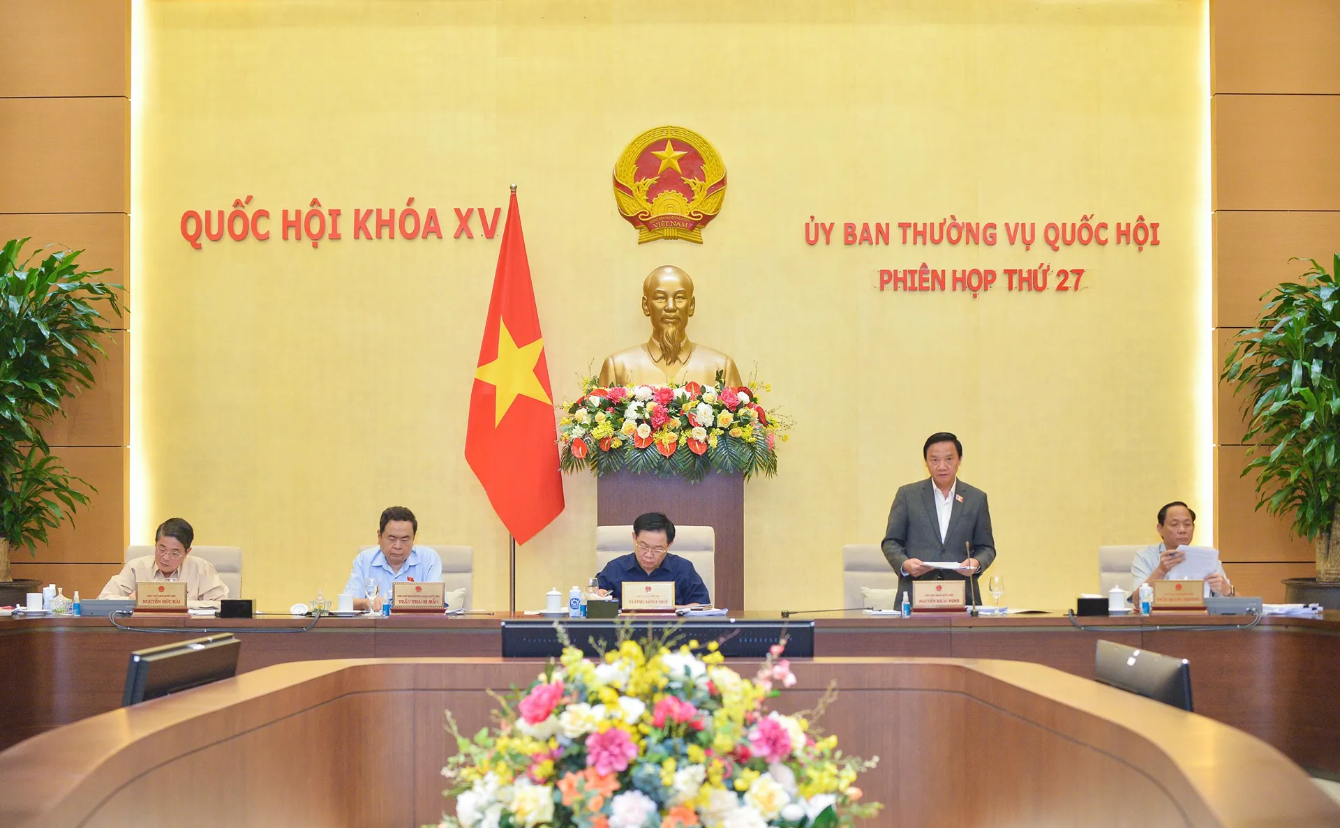 Cải cách tiền lương: Nâng cao chất lượng trách nhiệm đội ngũ cán bộ, công chức