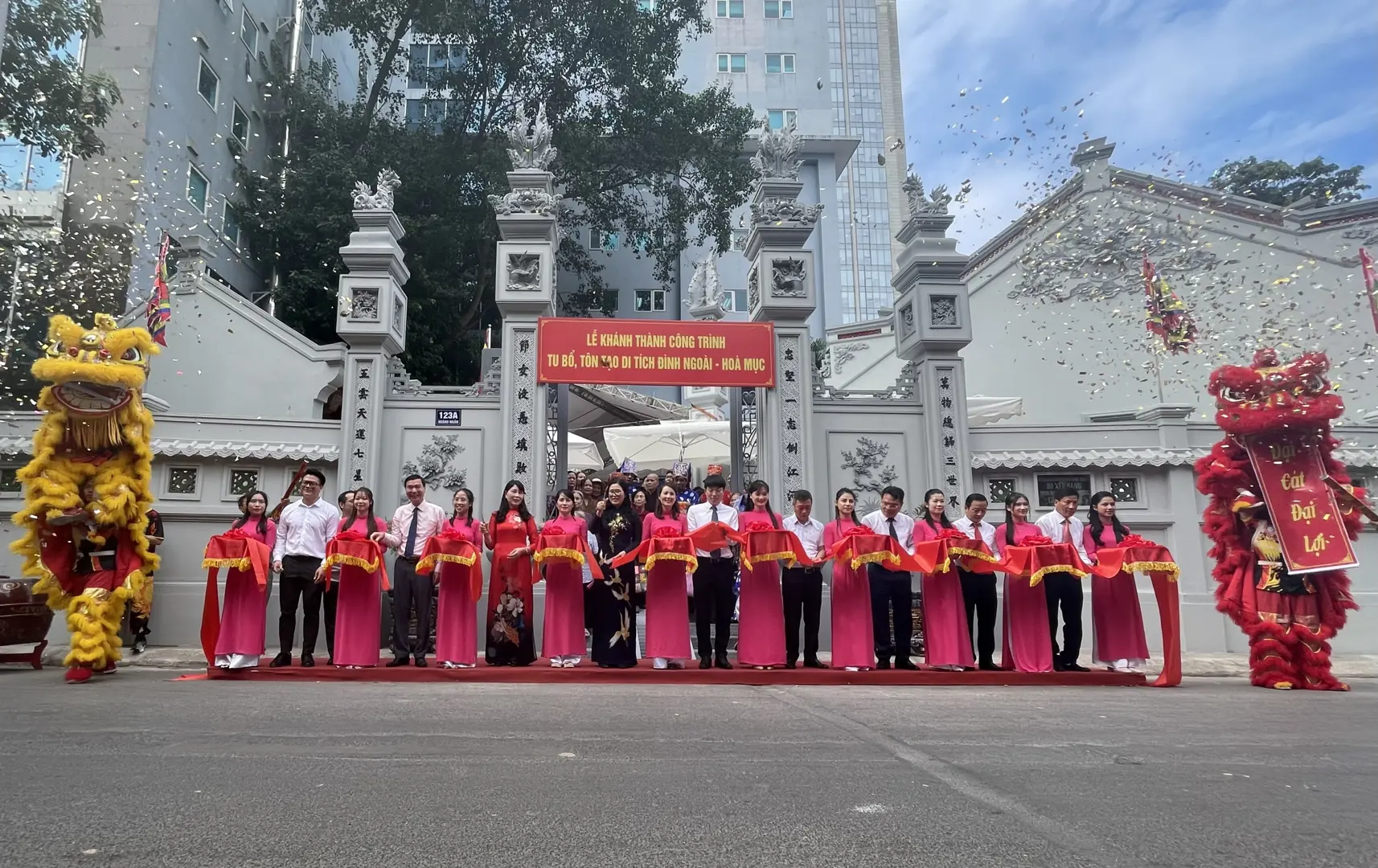 Cầu Giấy hoàn thành tu bổ, tôn tạo Đình ngoài Hoà Mục