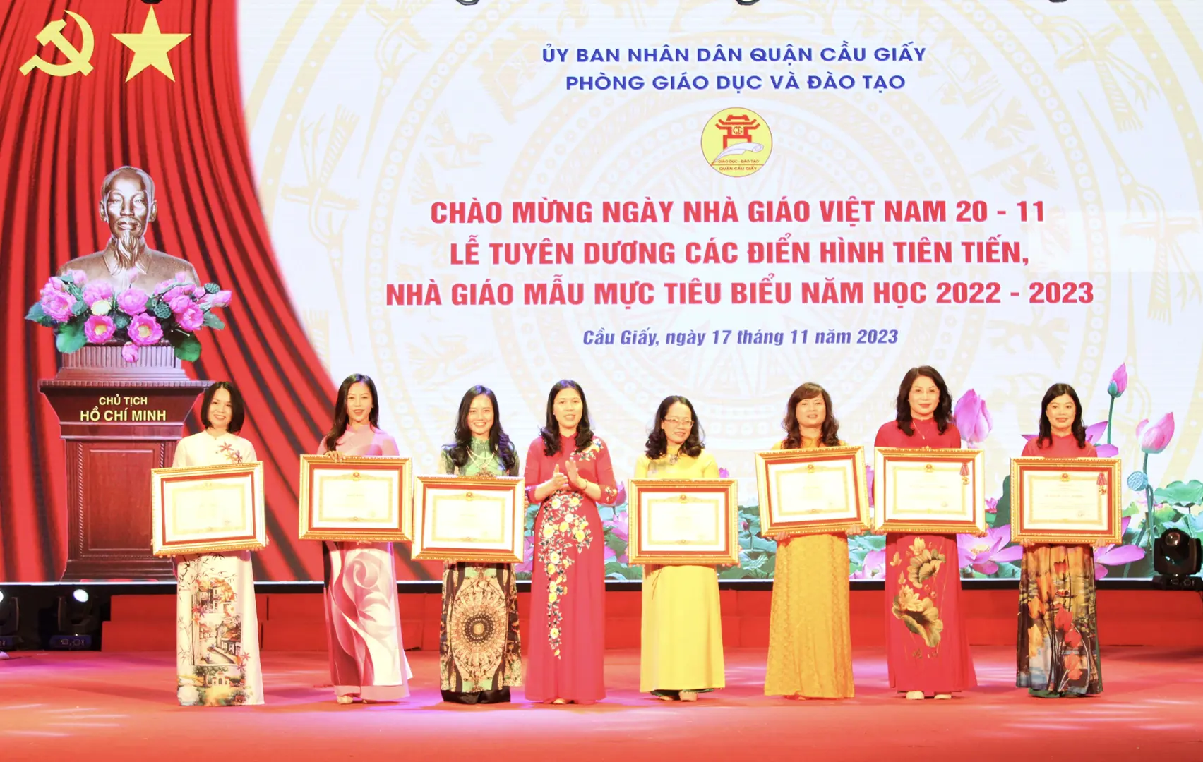 Cầu Giấy vinh danh những “người lái đò” tiêu biểu năm học 2022 - 2023