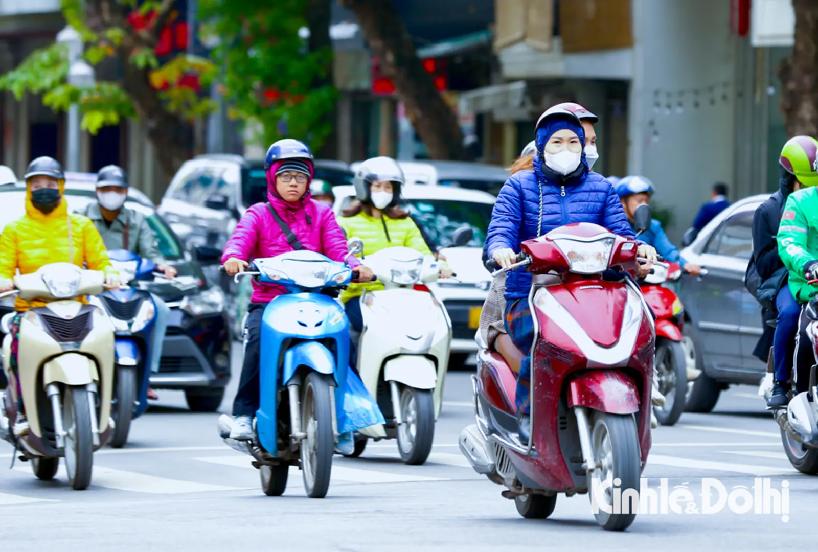 Dự báo thời tiết đêm 18, ngày 19/11: Hà Nội ngày nắng, đêm không mưa