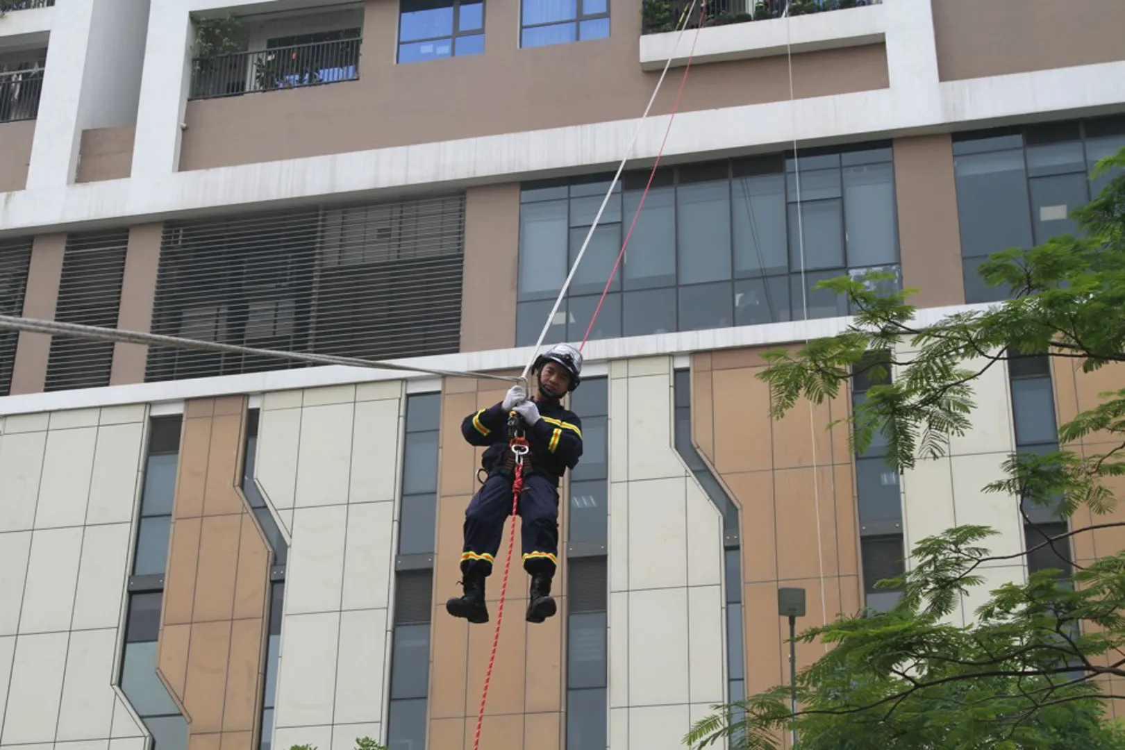 Tiếp tục kiểm tra phòng cháy, chữa cháy chung cư, nhà ở riêng lẻ nhiều tầng