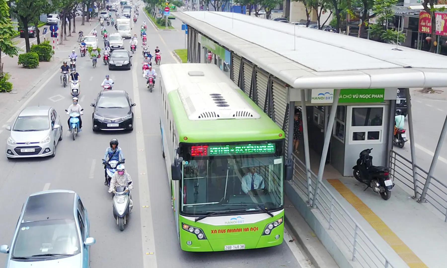 Trục Tố Hữu - Lê Văn Lương: Làm tàu điện hay duy trì buýt nhanh?