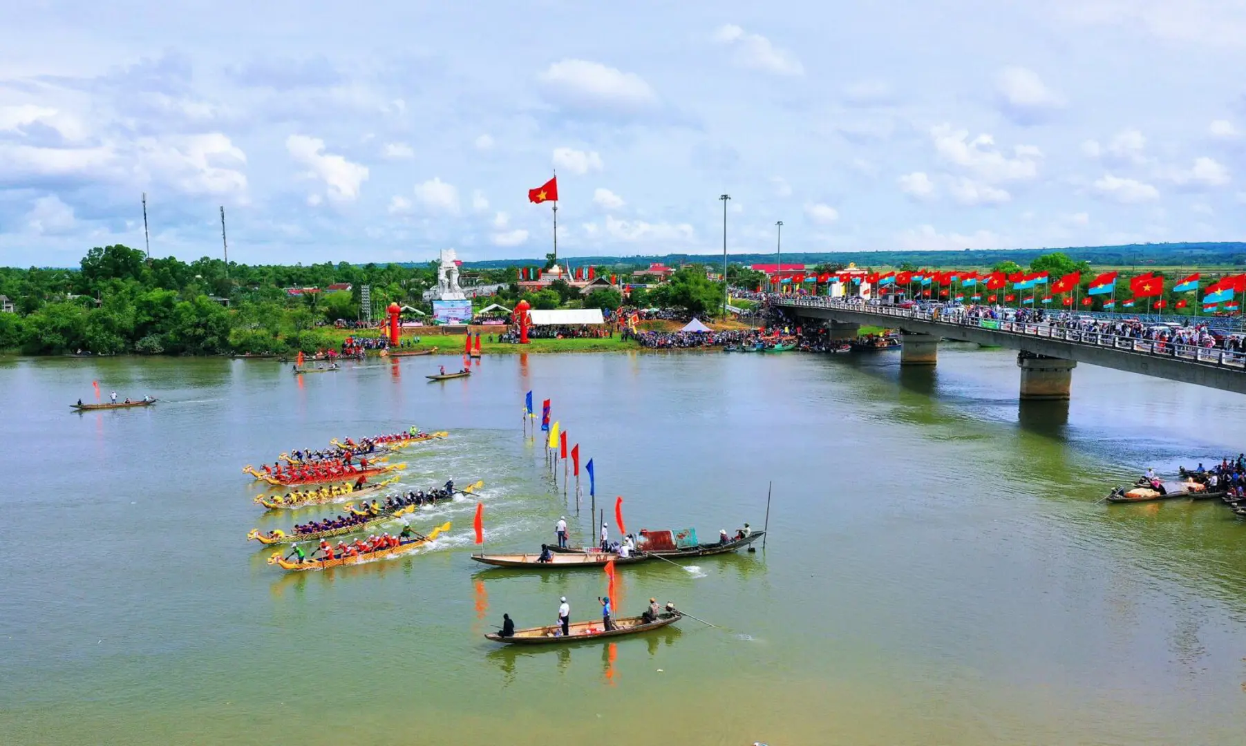 Lần đầu tiên Ngày hội sản phẩm Quảng Trị diễn ra tại Hà Nội