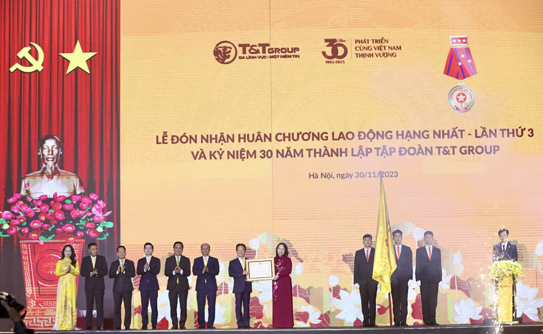 T&T Group nhận Huân chương Lao động hạng Nhất lần 3