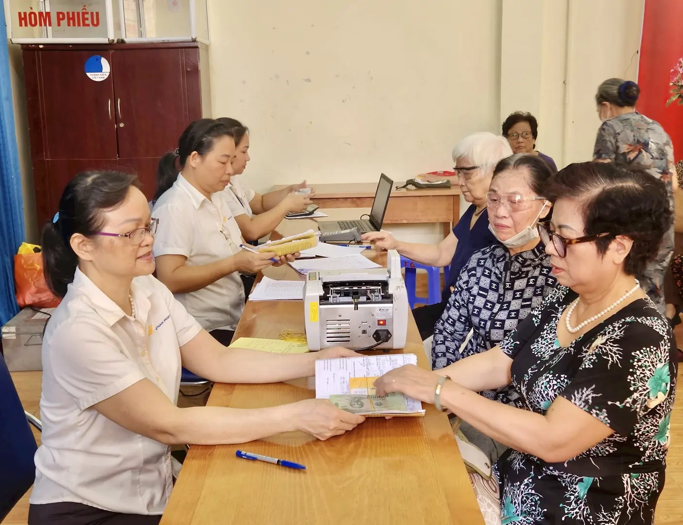 Những trường hợp nghỉ hưu sớm không bị trừ lương hưu, được trợ cấp năm 2024