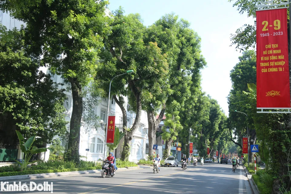 Chỉ thị về tổ chức hoạt động kỷ niệm 70 năm Ngày Giải phóng Thủ đô