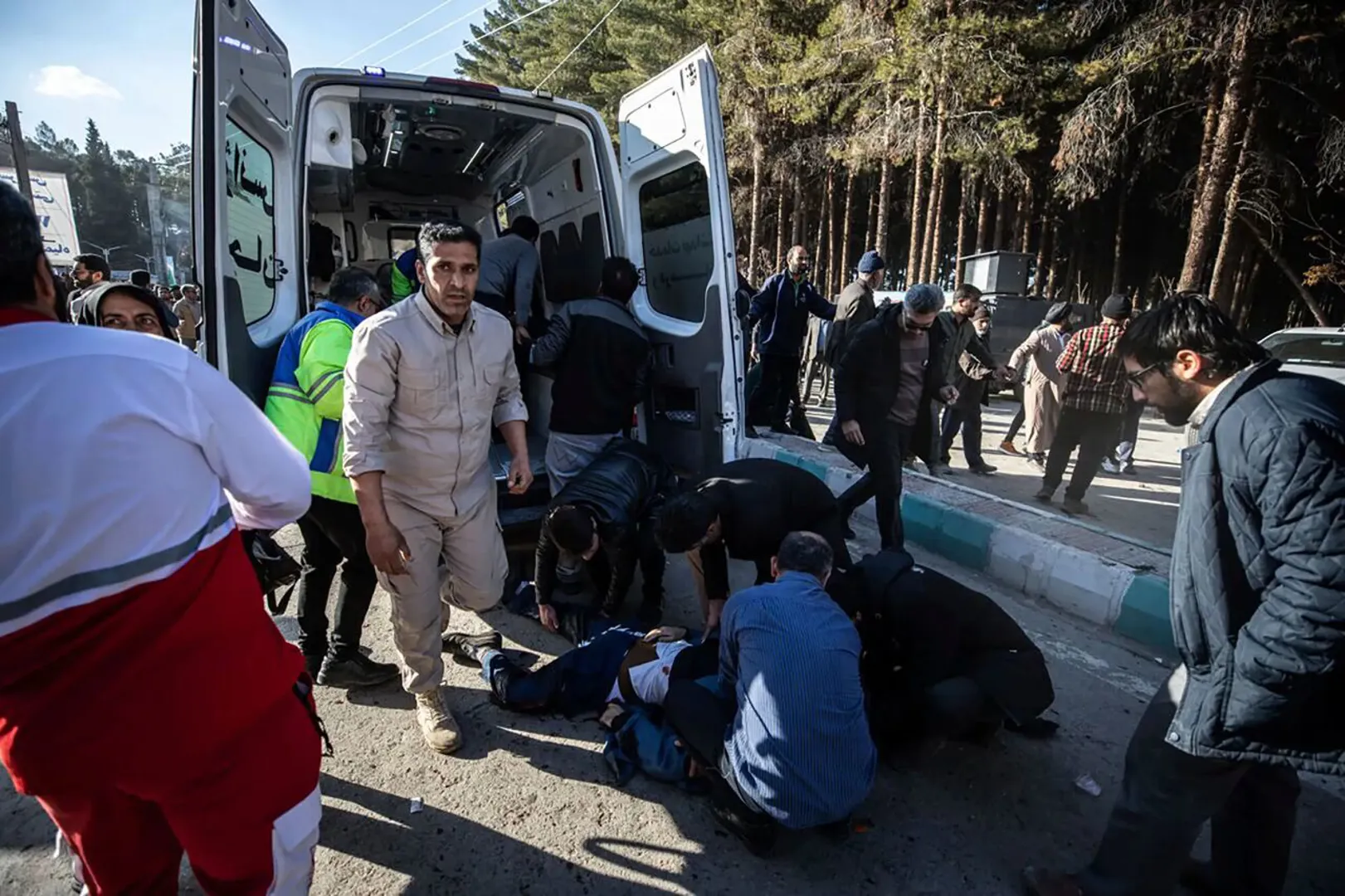 Vụ đánh bom gần mộ Tướng Soleimani làm hơn 100 người chết: Iran, Nga lên tiếng