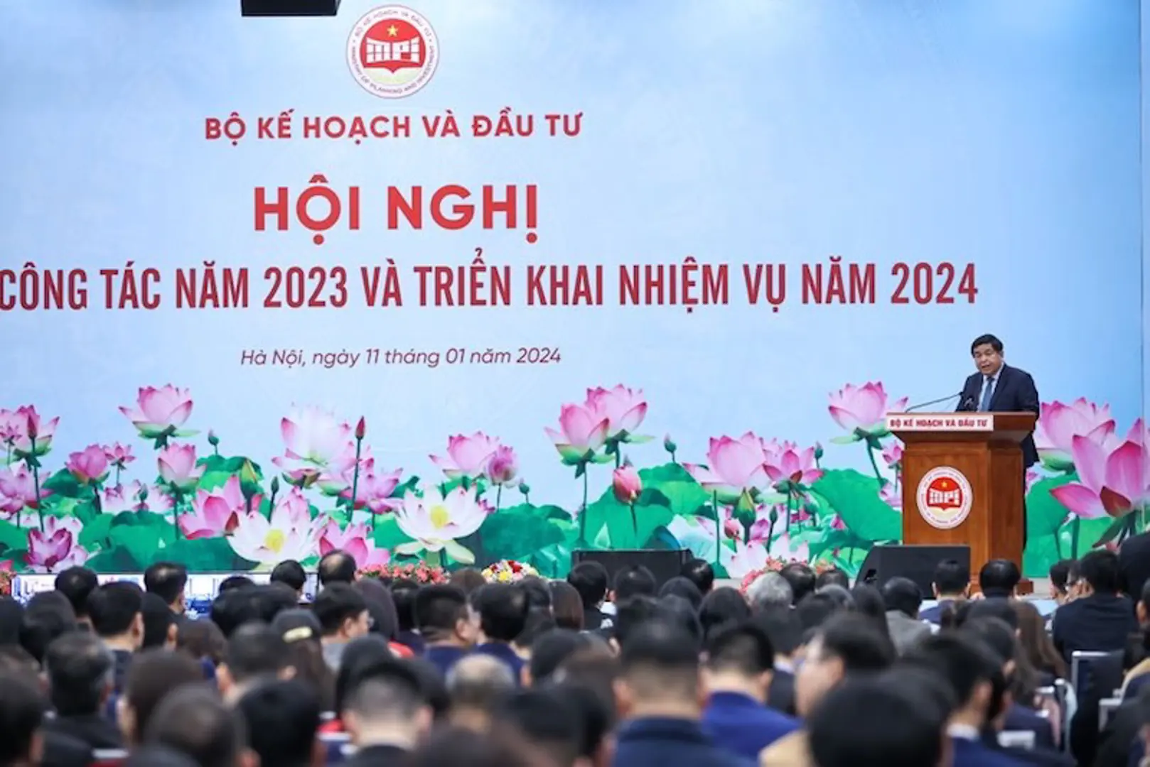 Thúc đẩy giải ngân vốn đầu tư công ngay từ đầu năm 2024