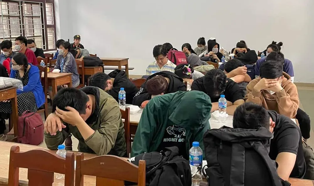Phá đường dây cho vay nặng lãi quy mô lớn, bắt giữ 193 đối tượng