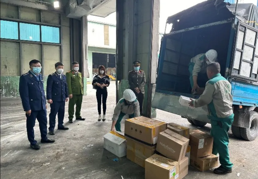 Bắc Ninh: Phạt hành chính hơn 102 triệu đồng một hộ kinh doanh hàng lậu