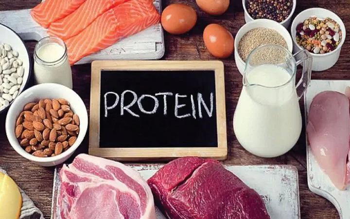 Chế độ ăn uống lành mạnh với nguồn protein tốt