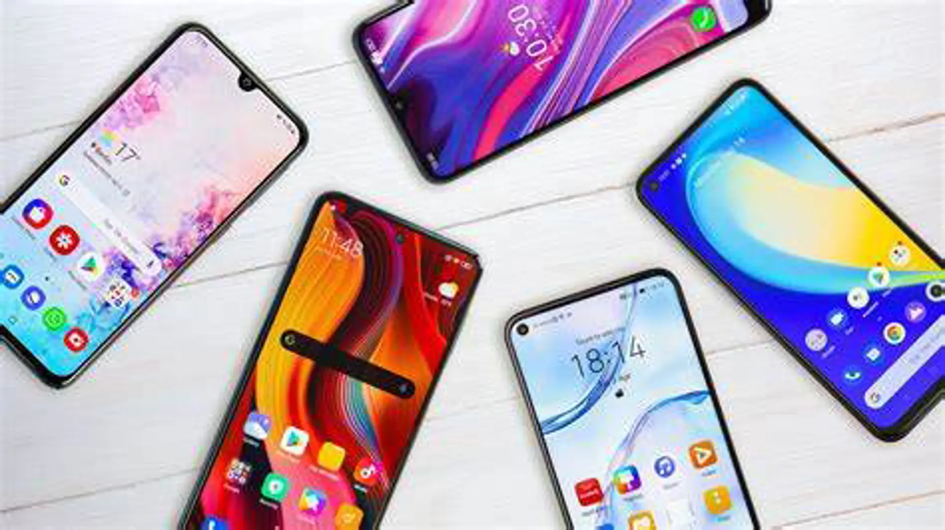 Smartphone đồng loạt giảm giá