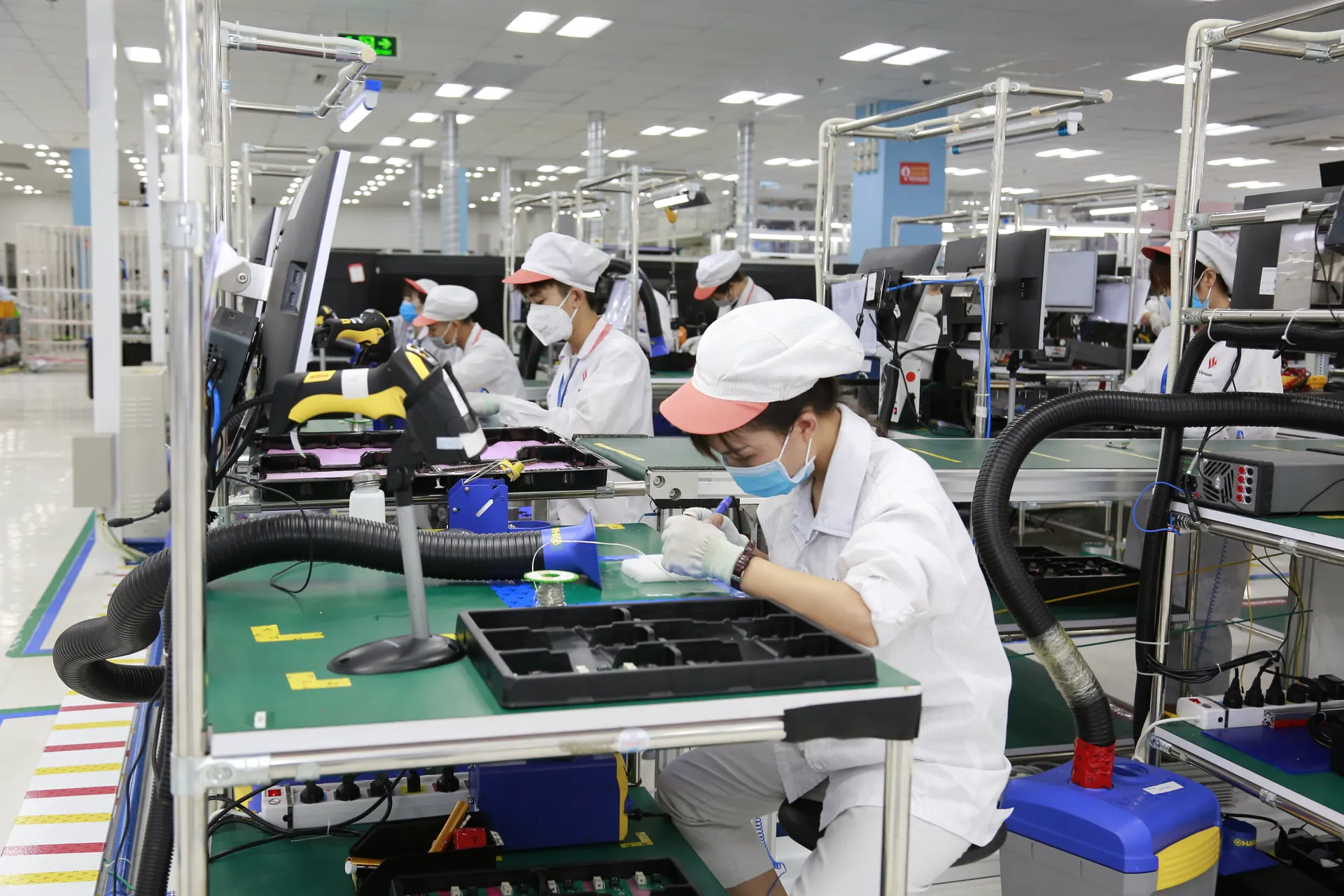 Khẳng định bản lĩnh doanh nghiệp