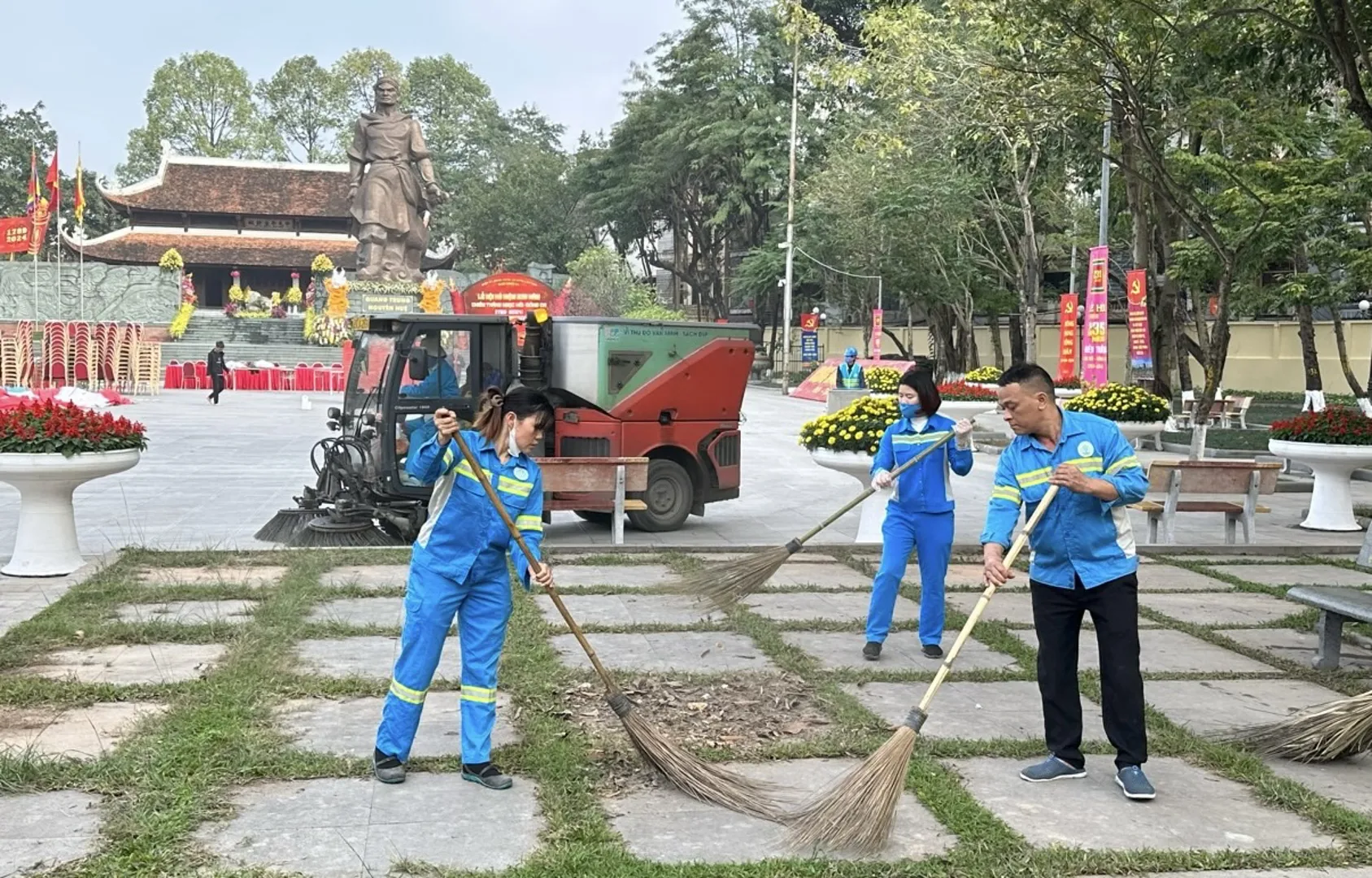 Đống Đa: Tăng cường đảm bảo vệ sinh môi trường Lễ hội Gò Đống Đa