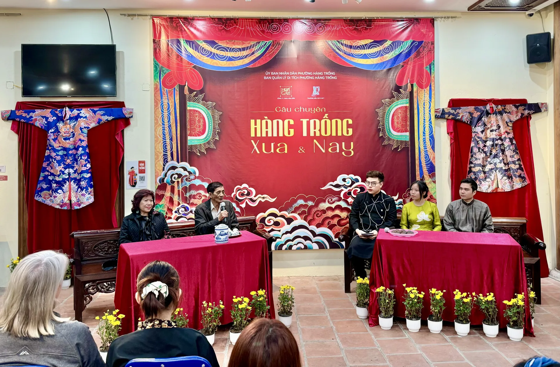 Đưa tranh dân gian Hàng Trống đến gần hơn với thế hệ trẻ