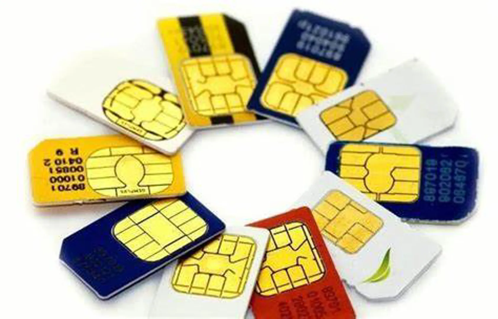 Nhà mạng sắp kiểm tra người đăng ký từ bốn sim trở lên