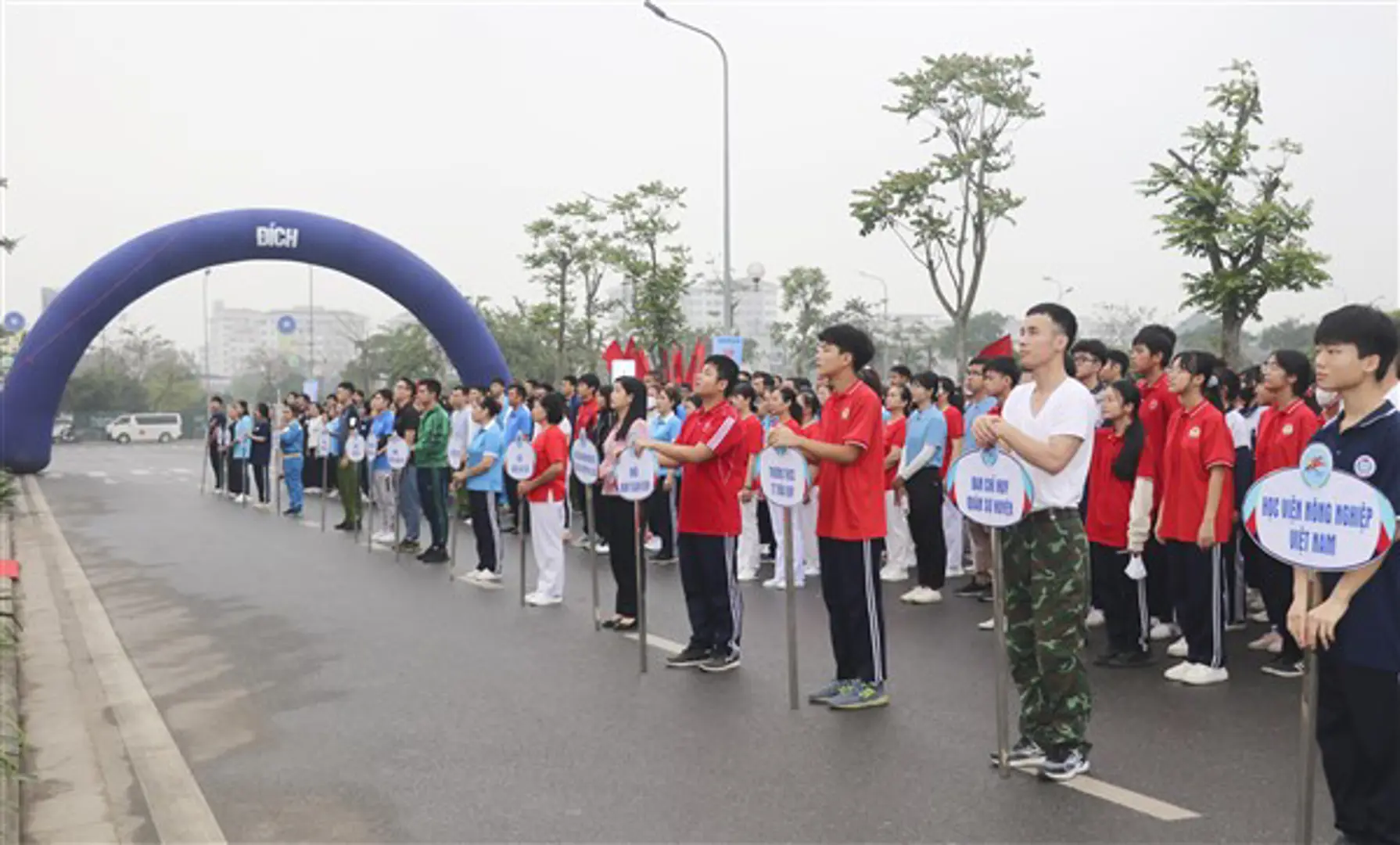 Huyện Gia Lâm phát động Ngày chạy Olympic vì sức khỏe toàn dân