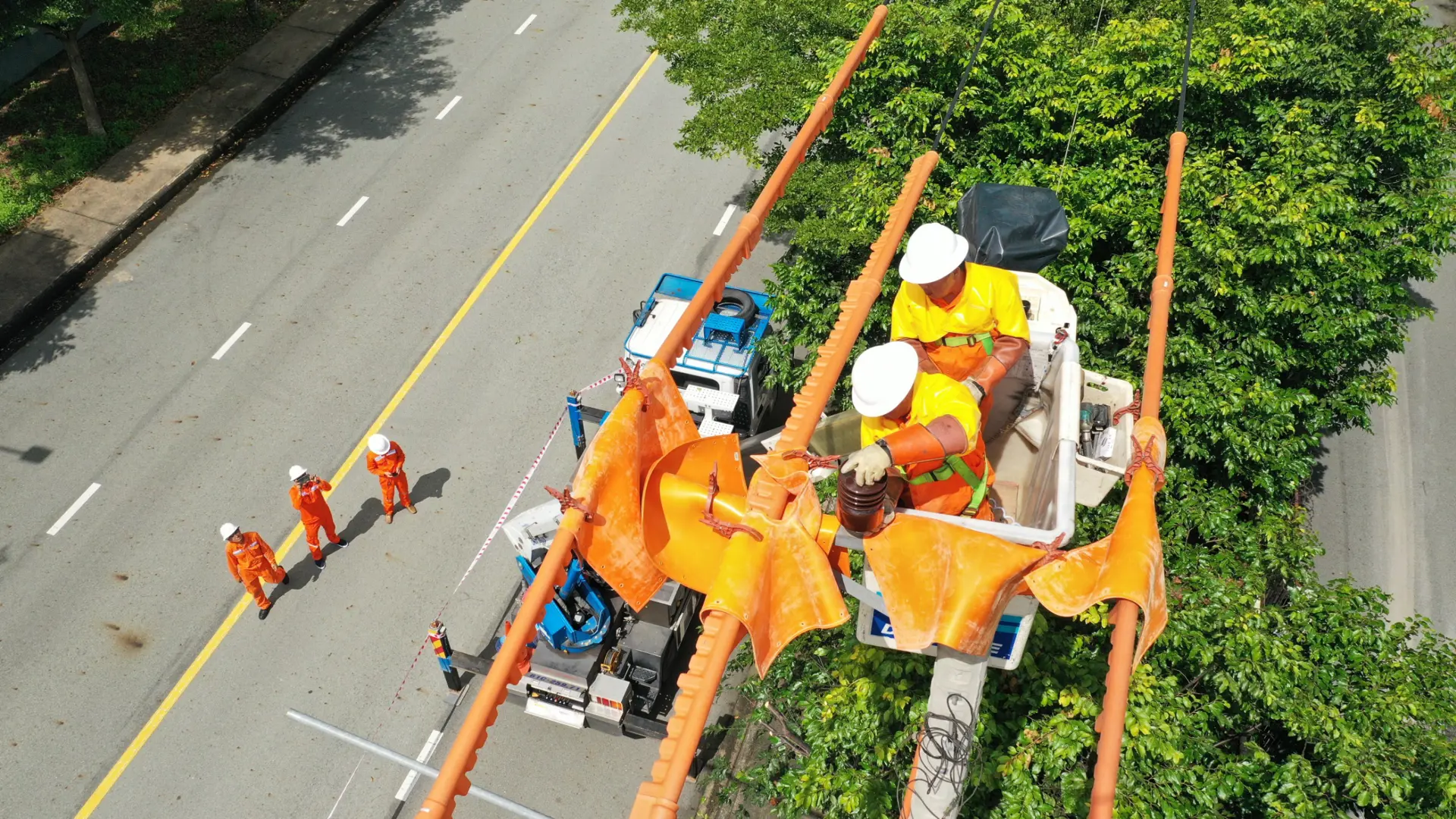 Phương án ứng phó cung ứng điện mùa nắng nóng tại phía Nam