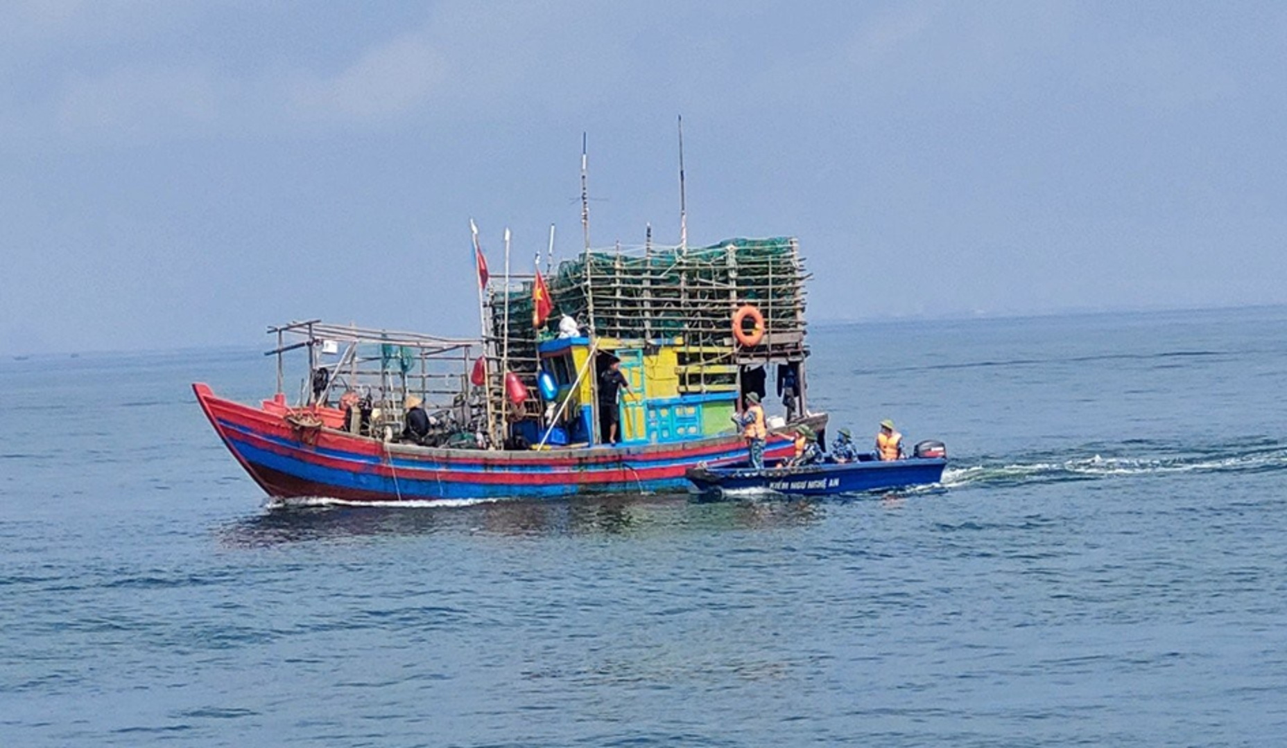 Nghệ An tăng cường giải pháp chống khai thác hải sản bất hợp pháp