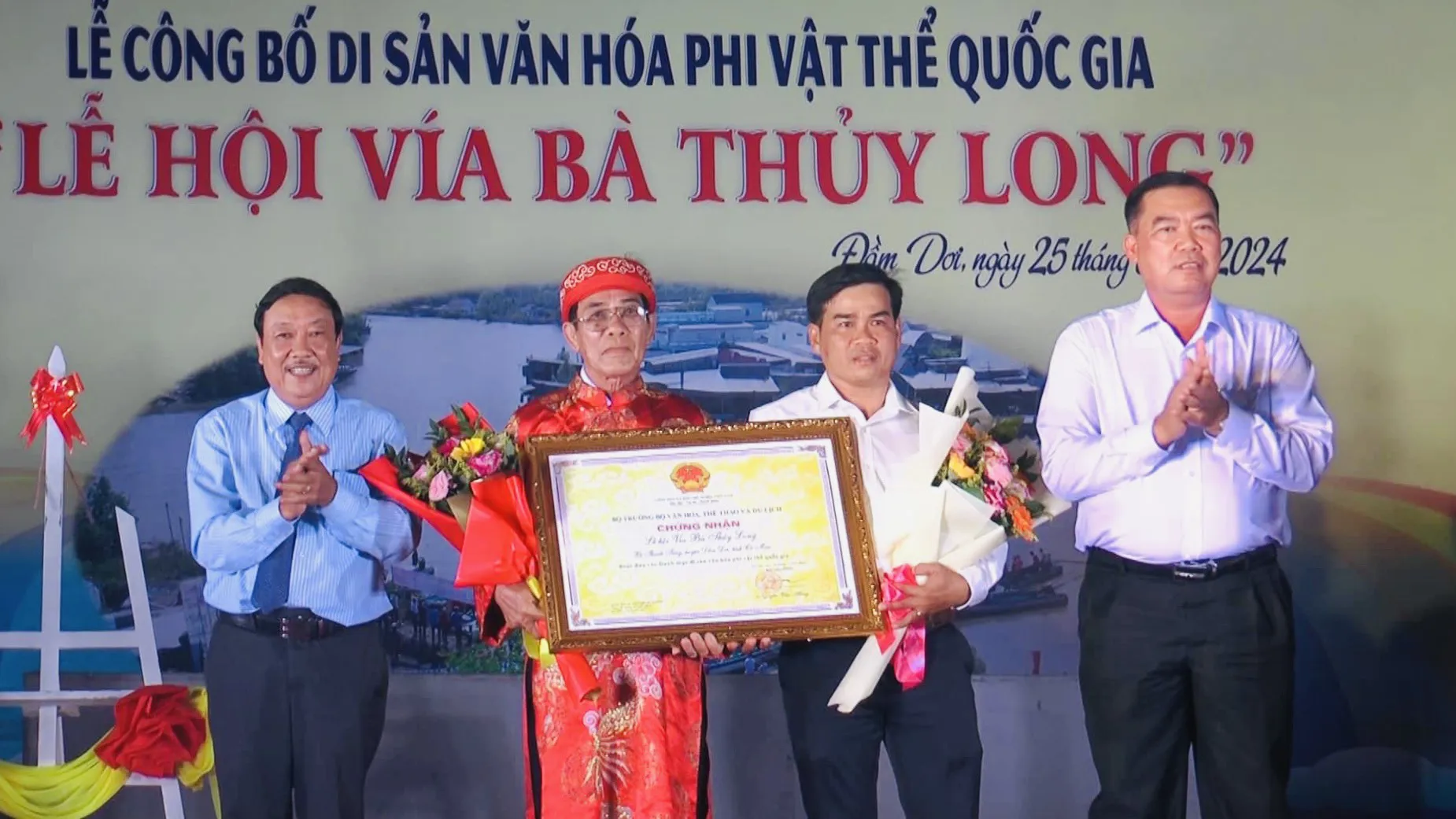 Lễ hội "Vía bà Thủy Long" được công nhận Di sản văn hóa phi vật thể