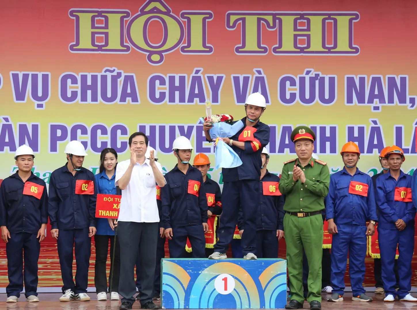 Hội thi nghiệp vụ chữa cháy, cứu hộ cứu nạn "Tổ liên gia an toàn PCCC"